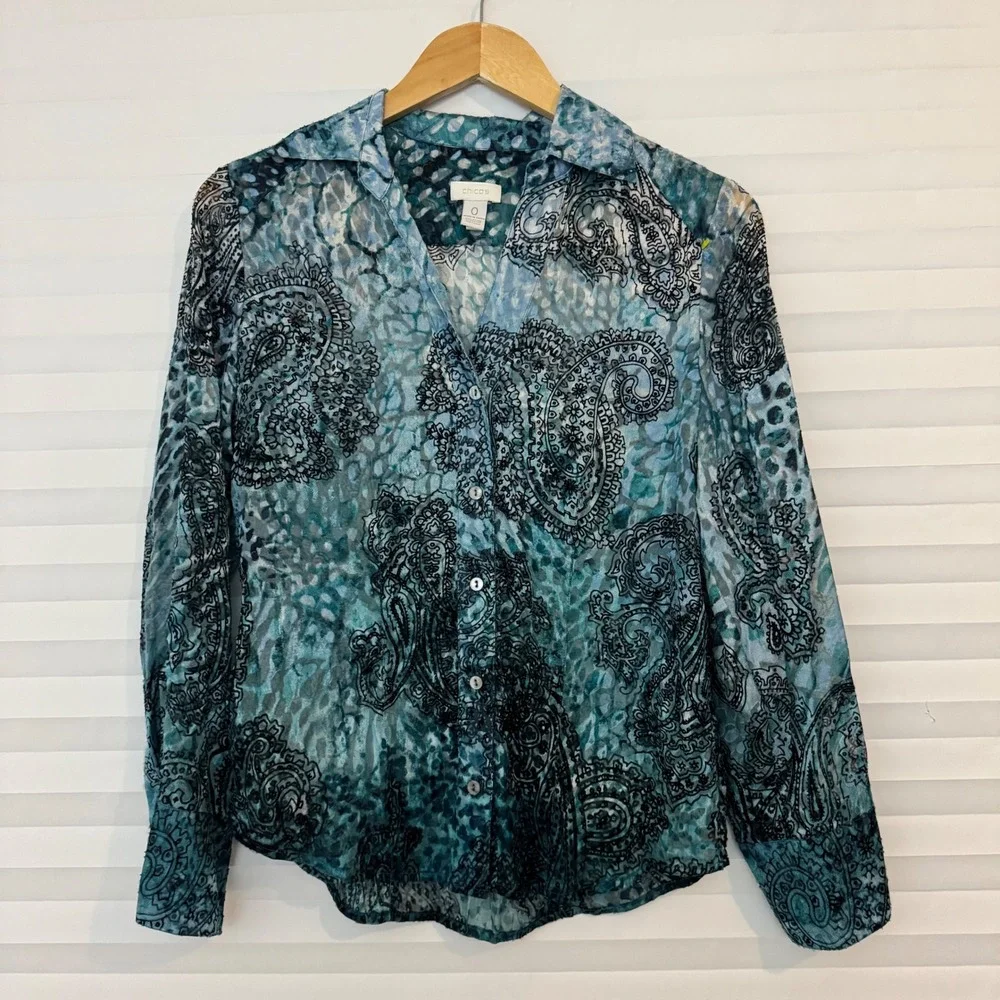 Chicos Teal Blue Boho Paisley Animal Print Burnout Button Down Blouse Sz 0 S